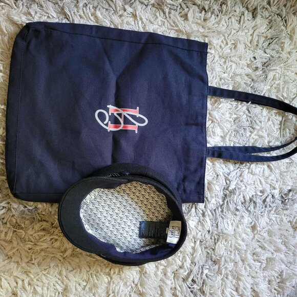 Gigi Hadid x Tommy Hilfiger Sailor Cap and Tote - Picture 2 of 5